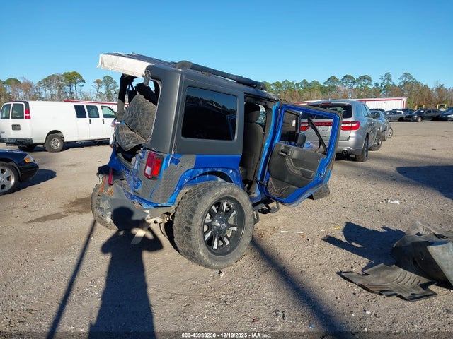2016 JEEP WRANGLER UNLIMITED 1C4HJWDG8GL257099 Photo 3