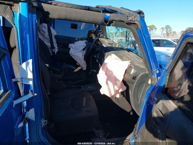 2016 JEEP WRANGLER UNLIMITED 1C4HJWDG8GL257099 Photo 4