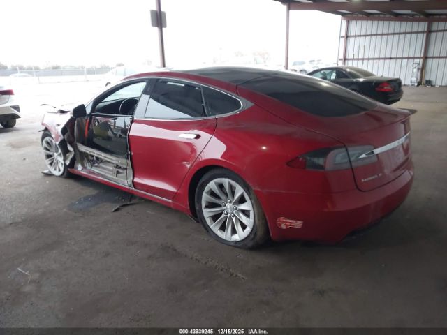 2017 TESLA MODEL S 5YJSA1E15HF198732 Photo 2