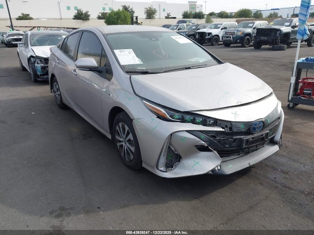 JTDKAMFP5M3191405 Toyota Prius Prime Xle