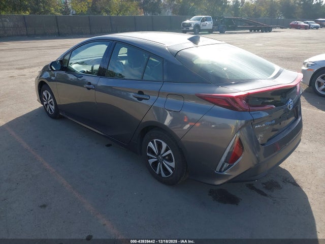 JTDKARFP8H3059578 Toyota Prius Prime Premium
