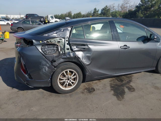 JTDKARFP8H3059578 Toyota Prius Prime Premium