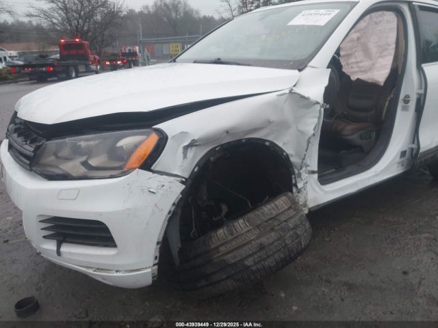 2013 VOLKSWAGEN TOUAREG WVGEP9BP0DD003331 Photo 5