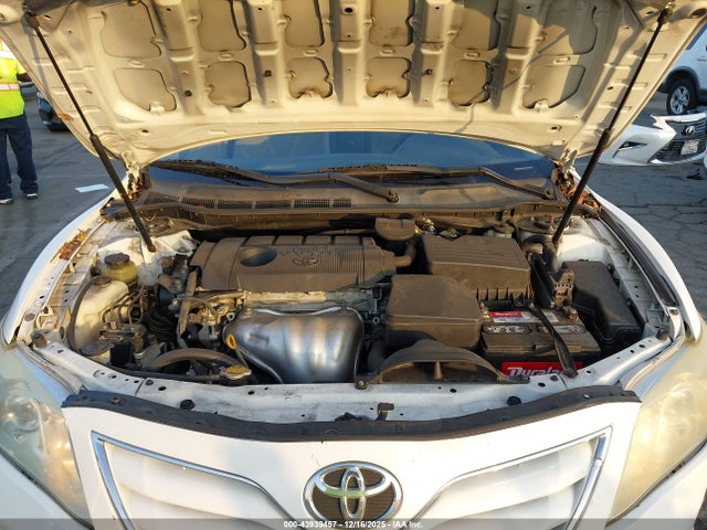 2011 TOYOTA CAMRY 4T1BF3EK9BU744819 Photo 9