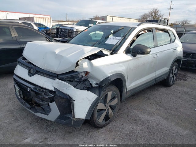 Продаж на аукціоні авто 2025 Volkswagen Taos 1.5t S, vin: 3VV8C7B22SM047839, номер лоту: 43939469