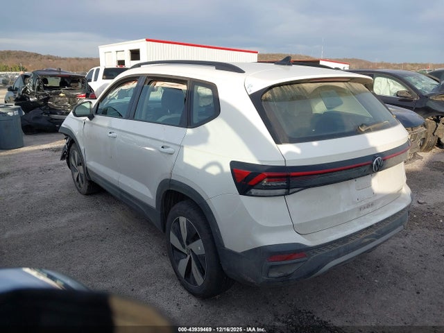 Продаж на аукціоні авто 2025 Volkswagen Taos 1.5t S, vin: 3VV8C7B22SM047839, номер лоту: 43939469