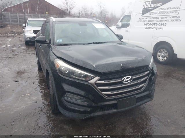 Hyundai TUCSON SE 2016 KM8J3CA48GU214411 Image 12