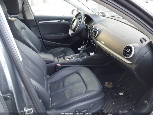 2016 AUDI A3 E-TRON WAUUPBFF0GA091891 Photo 4