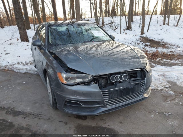 2016 AUDI A3 E-TRON WAUUPBFF0GA091891 Photo 5