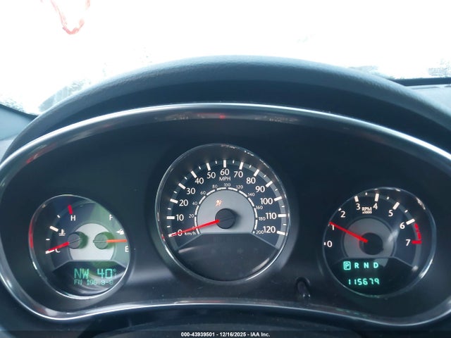 Chrysler 200 Limited 2014 1C3CCBCB8EN134105 Image 7