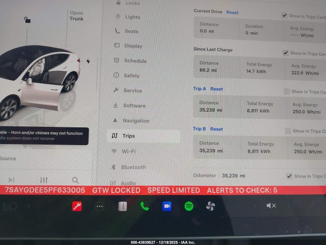 2023 TESLA MODEL Y 7SAYGDEE5PF633005 Photo 6