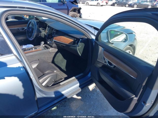 2017 VOLVO S90 YV1A22ML6H1000891 Photo 4