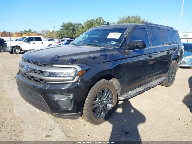 Ford Expedition Xlt Max 2024 1FMJK1H86REA36088 Image 2