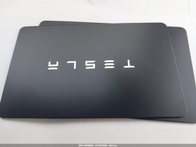 2024 TESLA MODEL Y 7SAYGDEE0RF984228 Photo 10