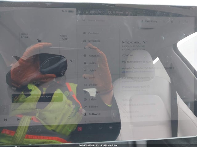 2024 TESLA MODEL Y 7SAYGDEE0RF984228 Photo 6