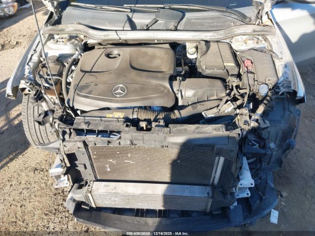 2016 MERCEDES-BENZ CLA 250 WDDSJ4EB6GN393674 Photo 9