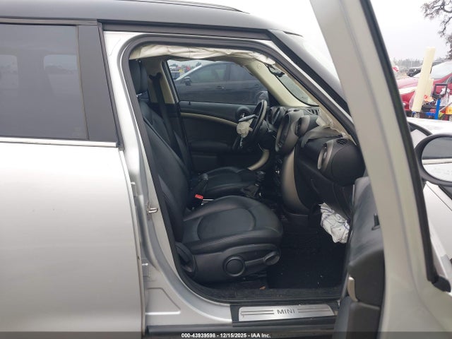 2012 MINI COOPER COUNTRYMAN WMWZB3C51CWM03977 Photo 4