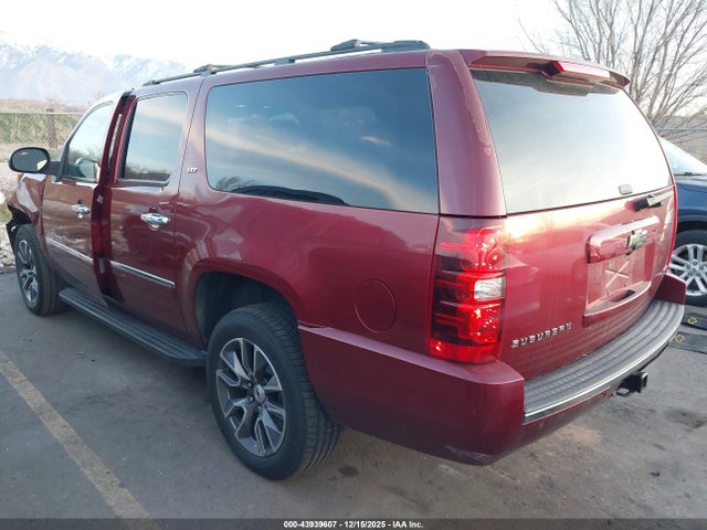 2009 CHEVROLET SUBURBAN 1500 1GNFK36319R291244 Photo 2