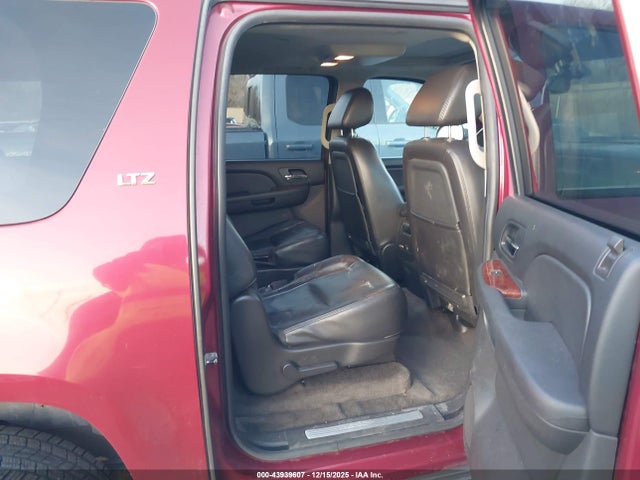 2009 CHEVROLET SUBURBAN 1500 1GNFK36319R291244 Photo 7