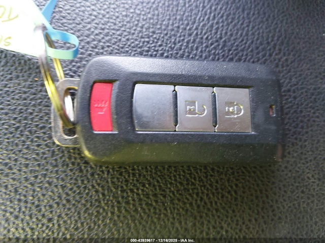 2018 MITSUBISHI OUTLANDER SPORT JA4AR3AW7JU001424 Photo 10