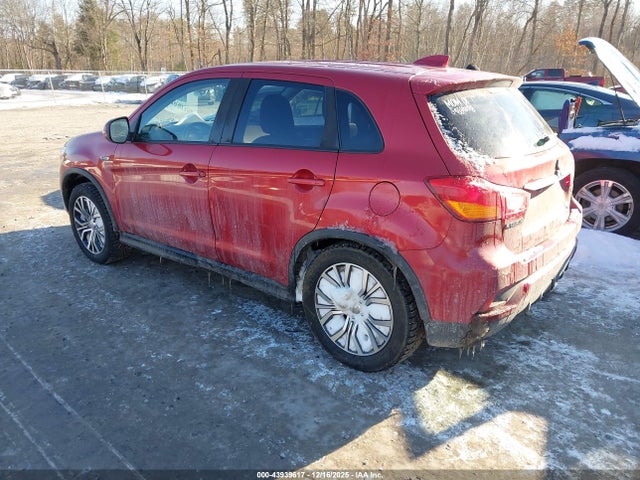 2018 MITSUBISHI OUTLANDER SPORT JA4AR3AW7JU001424 Photo 2