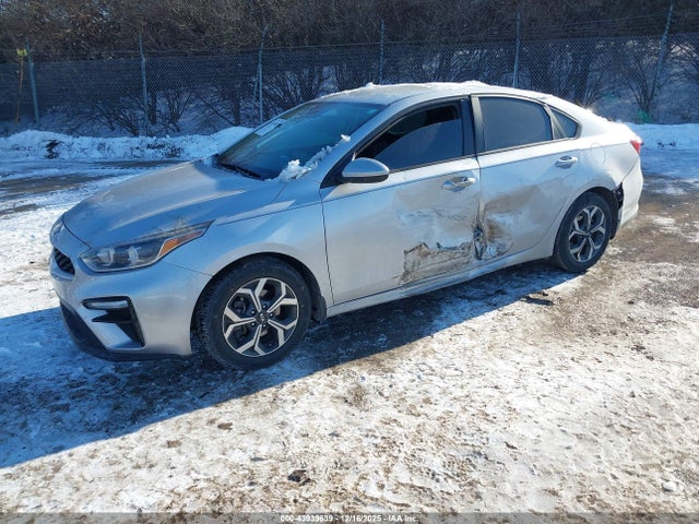43939639 :رقم المزاد ، 3KPF24AD9LE220763 vin ، 2020 Kia Forte Lxs مزاد بيع