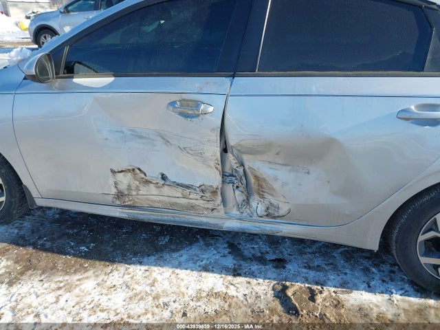 43939639 :رقم المزاد ، 3KPF24AD9LE220763 vin ، 2020 Kia Forte Lxs مزاد بيع