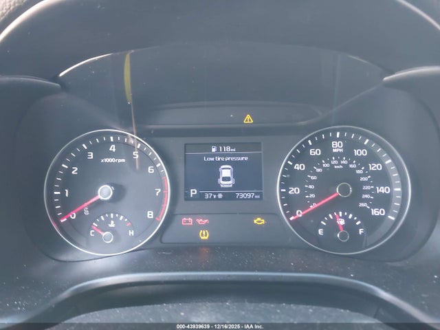 43939639 :رقم المزاد ، 3KPF24AD9LE220763 vin ، 2020 Kia Forte Lxs مزاد بيع