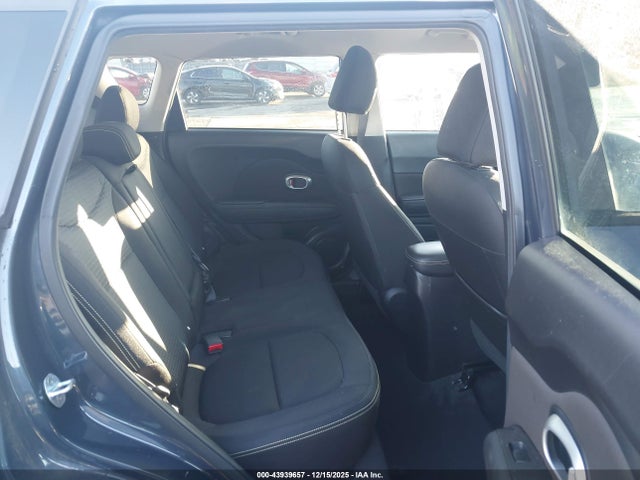 KIA SOUL + 2016 KNDJP3A57G7262319 Image 8