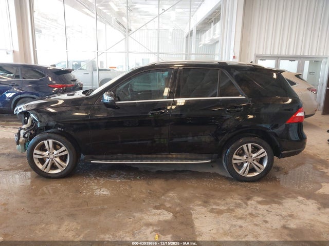 Auction sale of the 2015 Mercedes-benz Ml 350 4matic, vin: 4JGDA5HB8FA486606, lot number: 43939696
