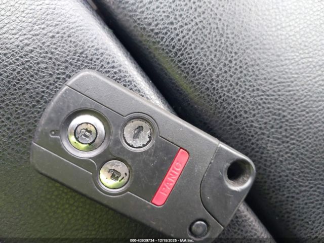 2010 ACURA RL JH4KB2F66AC002666 Photo 10