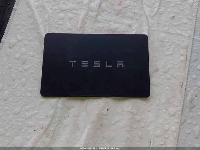 2022 TESLA MODEL Y 7SAYGDEF5NF405995 Photo 10