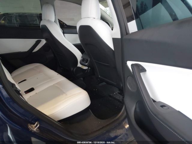 2022 TESLA MODEL Y 7SAYGDEF5NF405995 Photo 7