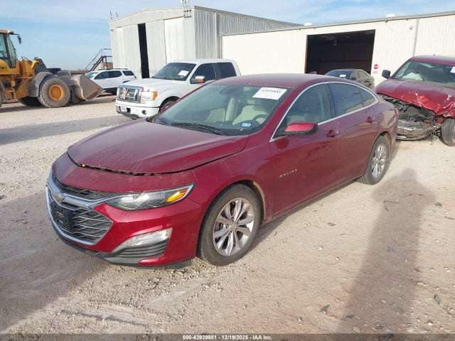 1G1ZD5ST8KF157297 Chevrolet MALIBU LT