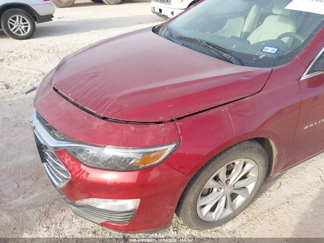 1G1ZD5ST8KF157297 Chevrolet MALIBU LT