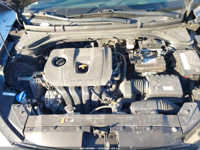 Продаж на аукціоні авто 2019 Hyundai Elantra Se, vin: 5NPD74LF9KH497107, номер лоту: 43939901
