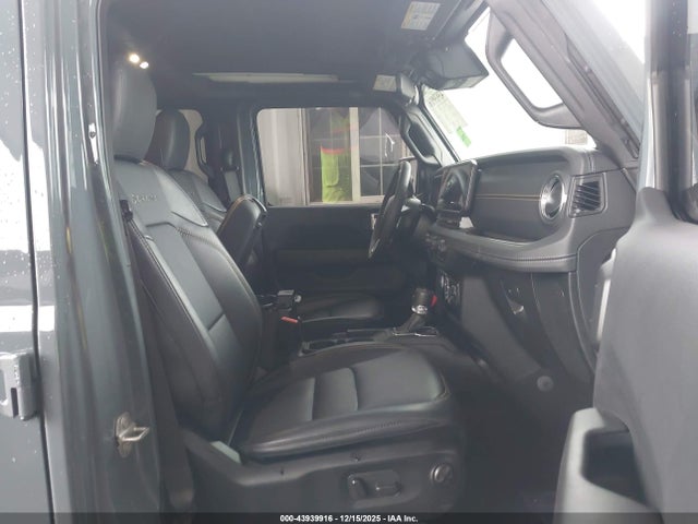 1C4PJXEN6RW282728 Jeep Wrangler 4-door Sahara 4x4