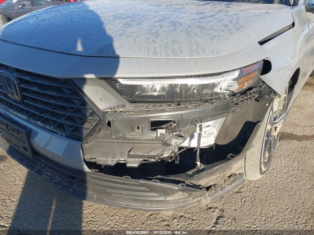 1HGCY2F54RA050199 Honda Accord Hybrid Sport