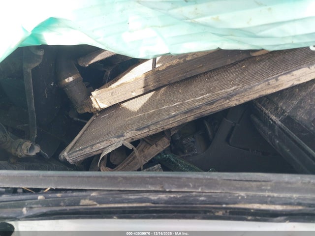 2019 VOLKSWAGEN GOLF R WVWVA7AU8KW164075 Photo 4