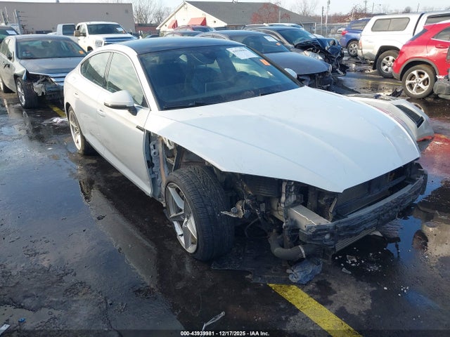 2018 AUDI A5 WAUENCF53JA012583 Photo 0