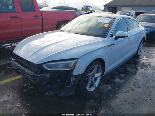2018 AUDI A5 WAUENCF53JA012583 Photo 1