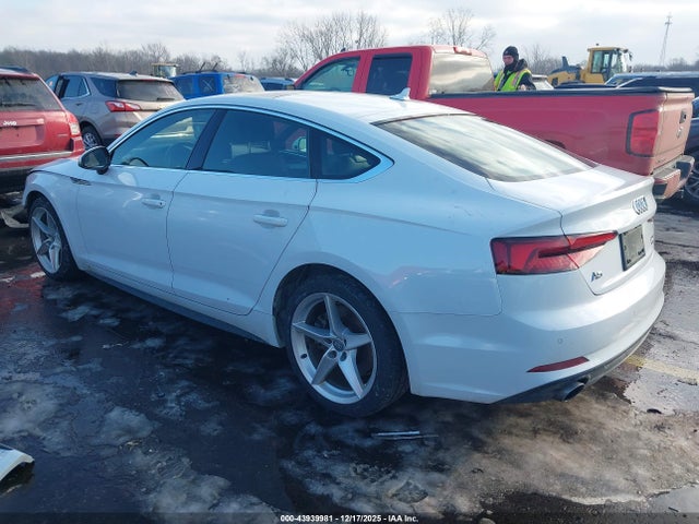 2018 AUDI A5 WAUENCF53JA012583 Photo 2