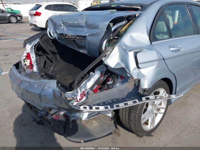 2013 MERCEDES-BENZ C 250 WDDGF4HB9DR256350 Photo 5