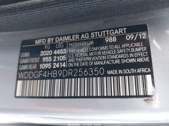 2013 MERCEDES-BENZ C 250 WDDGF4HB9DR256350 Photo 8