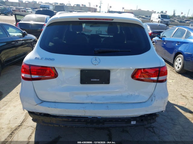 WDC0G4JB4JV026893 Mercedes-Benz GLC 300