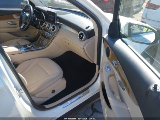 2018 MERCEDES-BENZ GLC 300 WDC0G4JB4JV026893 Photo 4