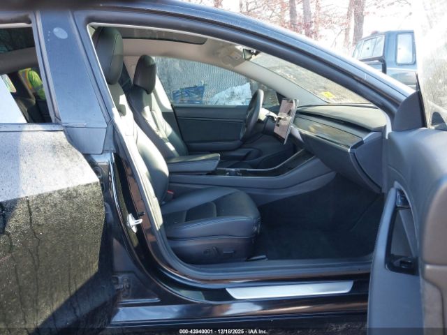 2020 TESLA MODEL 3 5YJ3E1EC1LF796190 Photo 4