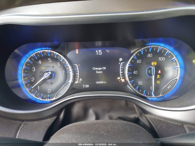 Продаж на аукціоні авто 2017 Chrysler Pacifica Touring-l Plus, vin: 2C4RC1EG8HR811606, номер лоту: 43940084