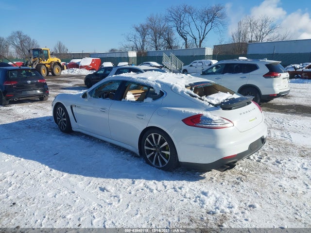 2014 PORSCHE PANAMERA E-HYBRID WP0AD2A77EL044891 Photo 2