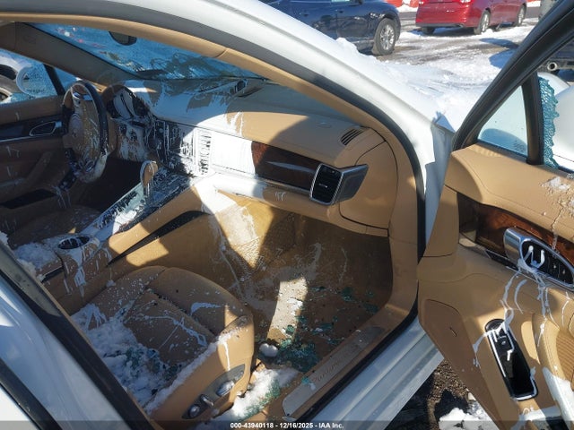 2014 PORSCHE PANAMERA E-HYBRID WP0AD2A77EL044891 Photo 4